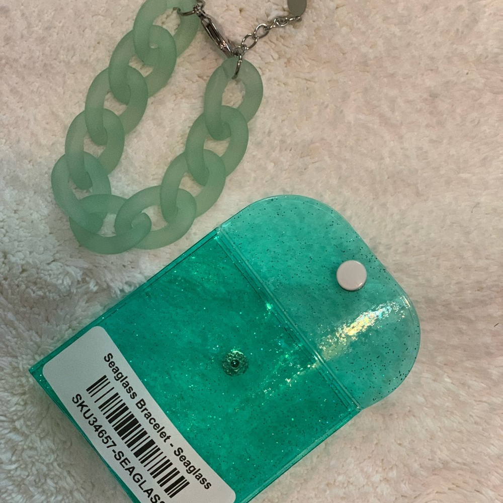 By Alexa Rae Seaglass bracelet 7.5” + 1” extender